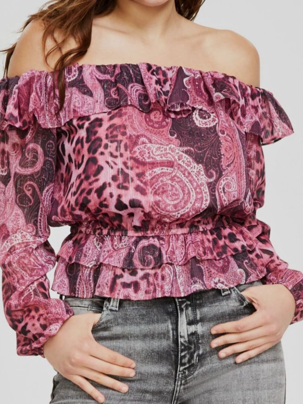 NWT Guess cropped off shoulder blouse  M